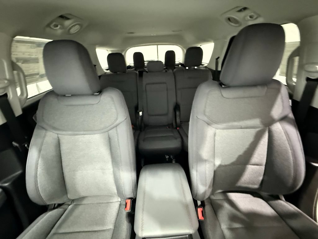 New 2026 Ford Explorer Active AWD/4WD image 31