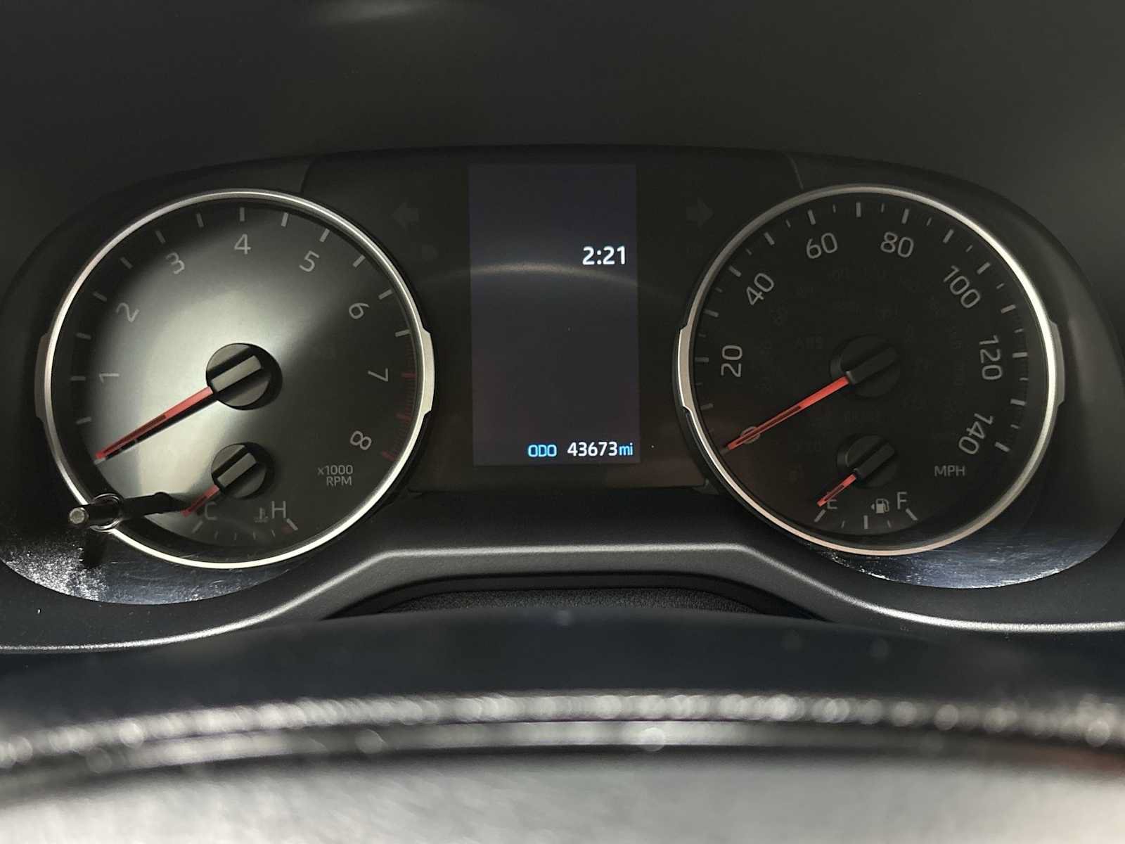 Certified 2021 Toyota RAV4 LE AWD/4WD image 17