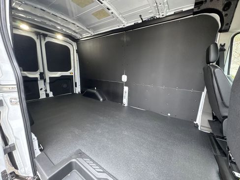 New 2026 Ford Transit 250 148 Medium Roof w/ Load Area Protection Package image 15