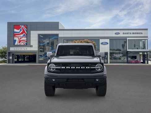 New 2026 Ford Bronco Outer Banks AWD/4WD image 6