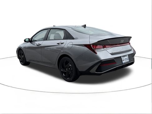 New 2026 Hyundai Elantra Sport image 5