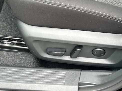 New 2026 Nissan Rogue SV FWD image 14