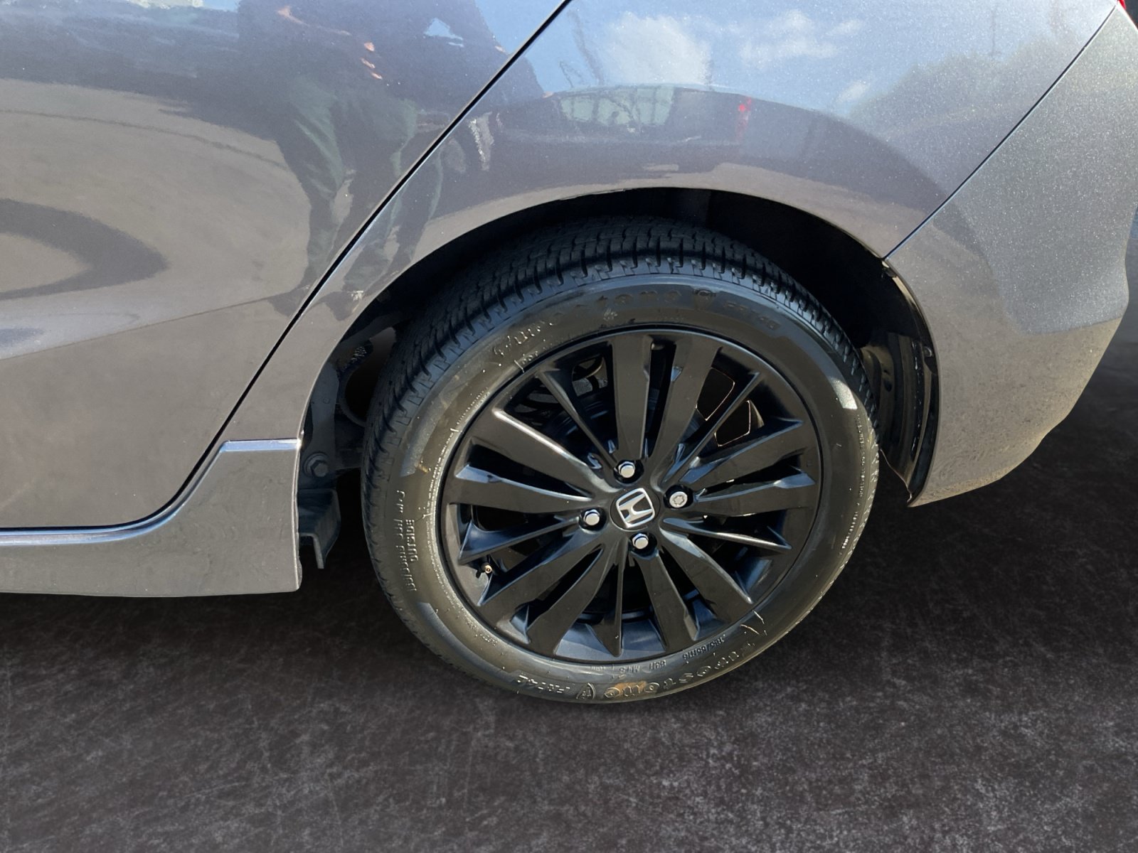 Used 2018 Honda Fit Sport image 9