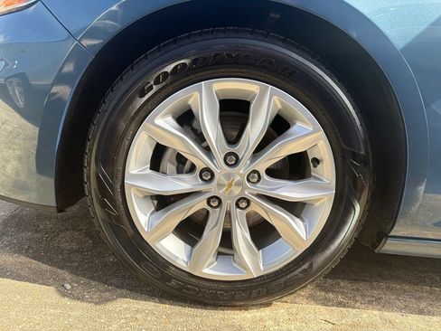 Used 2024 Chevrolet Malibu LT FWD image 7