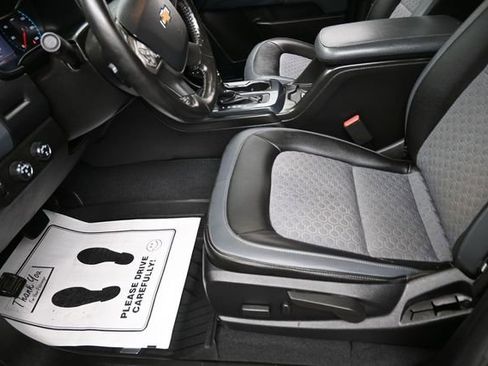 Used 2020 Chevrolet Colorado Z71 w/ LPO, Premium Interior Package image 15