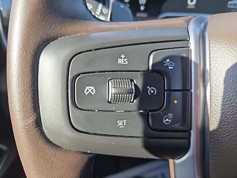 Used 2022 GMC Sierra 1500 SLT w/ SLT Convenience Package image 13