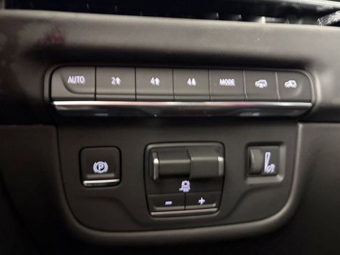 New 2026 Cadillac Escalade Platinum Sport w/ LPO, ONYX Package image 40