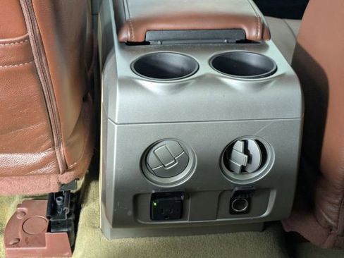 Used 2014 Ford F150 King Ranch w/ King Ranch Luxury Package image 29