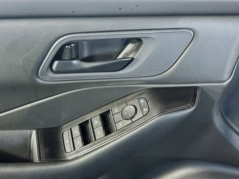 New 2026 Nissan Rogue S image 20