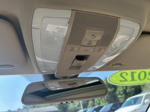 Used 2012 Mercedes-Benz C 300 4MATIC Sedan image 33