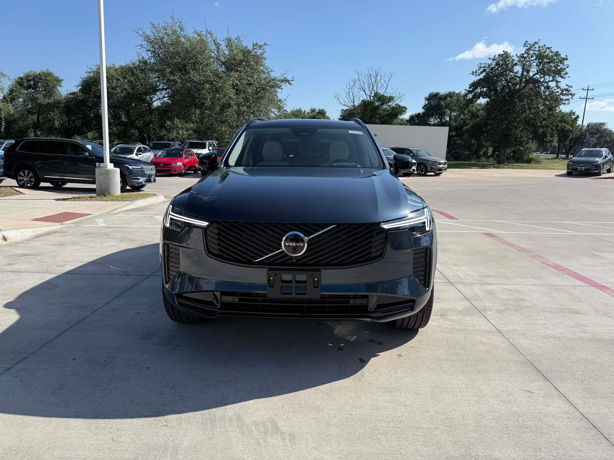 New 2026 Volvo XC90 B6 Ultra w/ Protection Package Premier AWD/4WD image 8