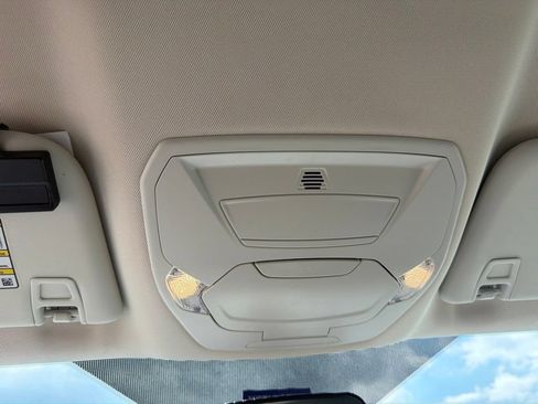 Used 2016 Ford Escape SE FWD image 19