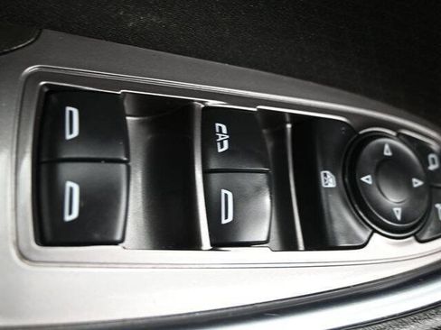 Used 2022 Chevrolet Malibu LT image 33