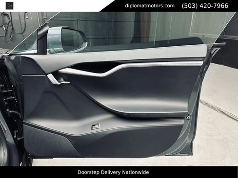 Used 2017 Tesla Model S 75D AWD/4WD image 24