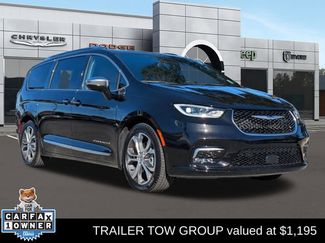 Used 2024 Chrysler Pacifica Pinnacle w/ Trailer Tow Group 360° Tour