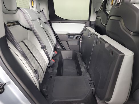 Used 2023 Rivian R1T Adventure image 24