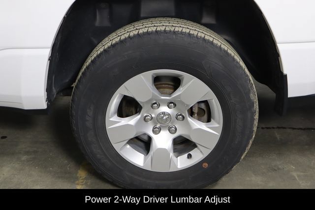 Used 2022 RAM 1500 Big Horn AWD/4WD image 37