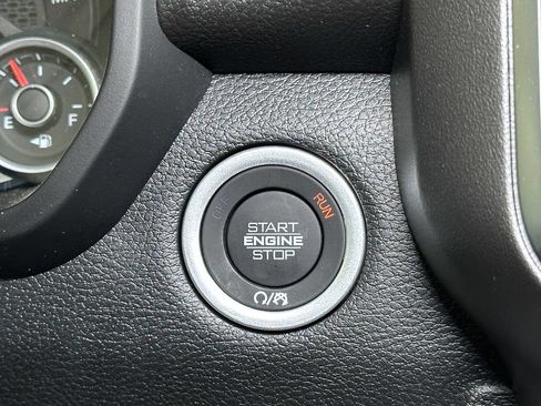 New 2026 RAM 1500 Express AWD/4WD image 25