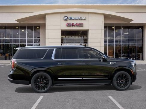New 2026 GMC Yukon XL Elevation w/ Elevation Premium Package RWD image 5