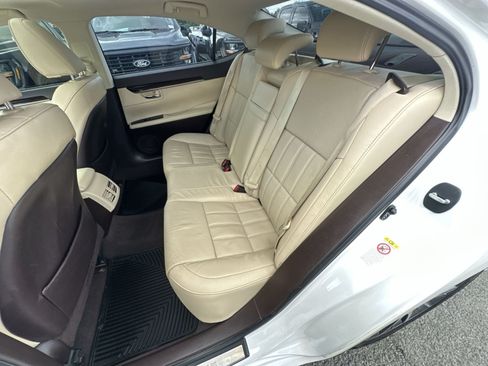 Used 2017 Lexus ES 350 FWD image 33