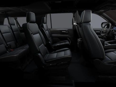 New 2025 Chevrolet Suburban Premier image 34