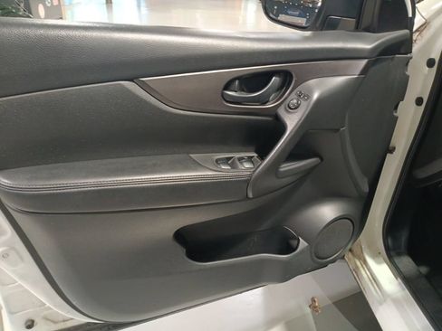 Used 2019 Nissan Rogue Sport S AWD/4WD image 13