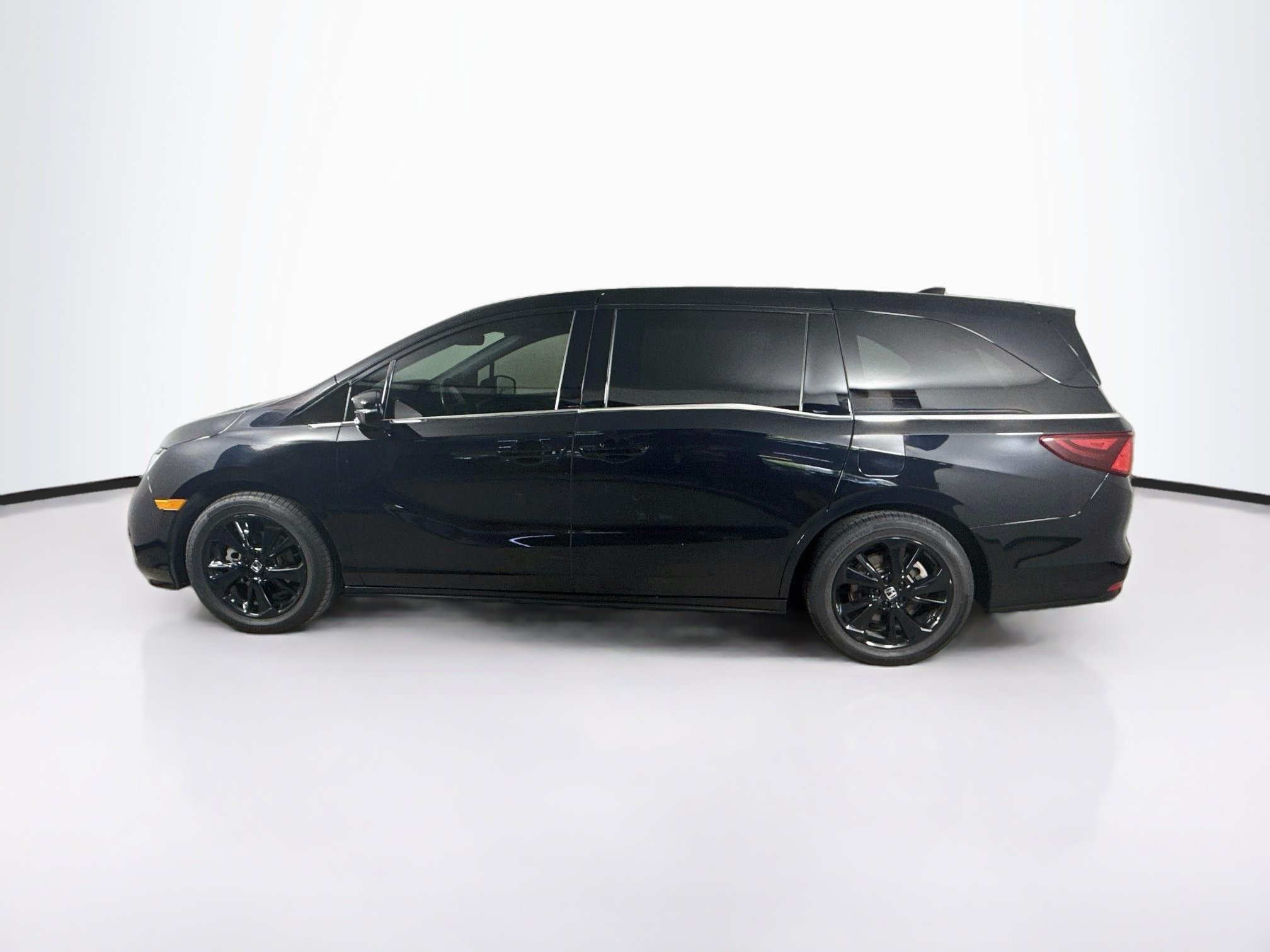 Used 2024 Honda Odyssey Sport image 7