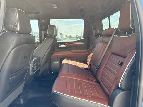 Used 2026 GMC Sierra 1500 Denali Ultimate AWD/4WD image 8
