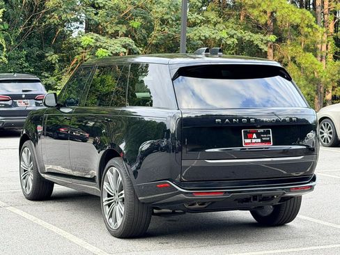 Used 2023 Land Rover Range Rover Long Wheelbase SE AWD/4WD image 7