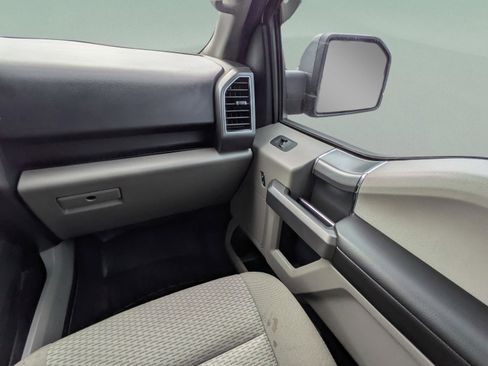 Used 2018 Ford F150 XLT w/ Equipment Group 302A Luxury image 18