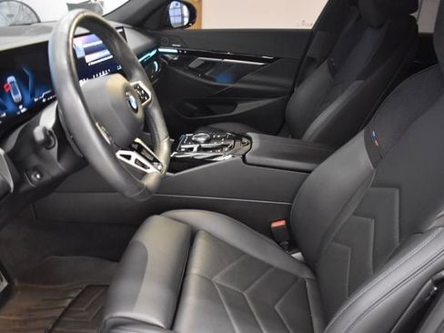 Used 2024 BMW 530i xDrive w/ M Sport Package AWD/4WD image 22