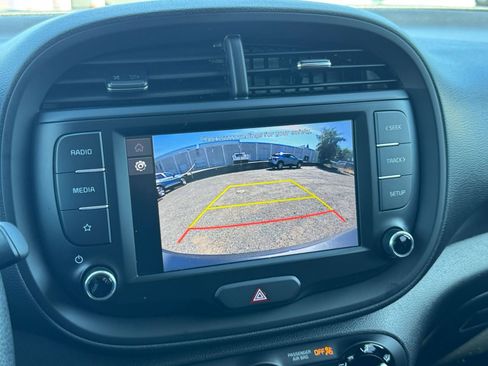 Used 2024 Kia Soul LX w/ Option Group 015 image 22