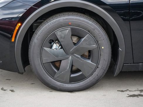 New 2026 Toyota Prius SE image 5