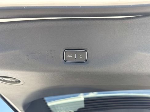 New 2026 Lincoln Navigator Reserve AWD/4WD image 13