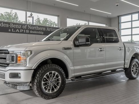 Used 2018 Ford F150 XLT w/ Equipment Group 302A Luxury AWD/4WD image 3
