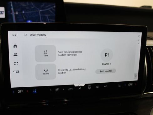 Used 2025 Ford Expedition Platinum image 56