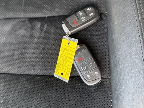 Used 2018 Dodge Durango GT image 20