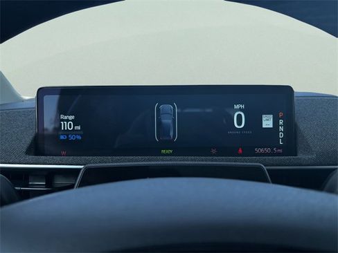 Used 2021 Ford Mustang Mach-E Premium image 17