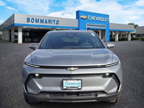 New 2026 Chevrolet Equinox EV LT image 5