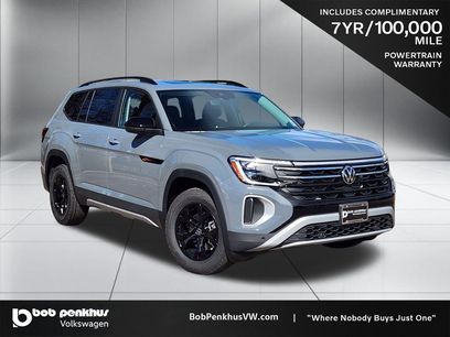 New 2026 Volkswagen Atlas Peak Edition