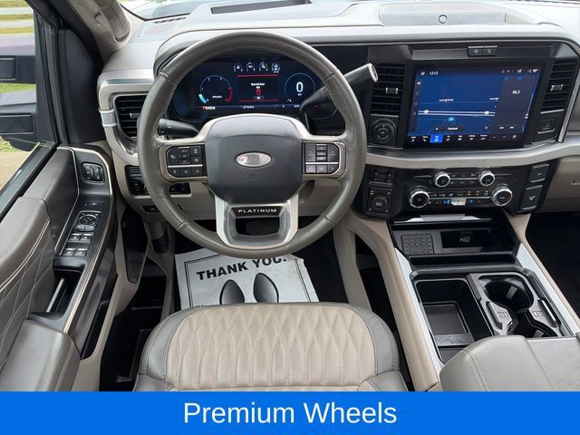 Used 2025 Ford F350 Platinum w/ Platinum Plus Package AWD/4WD image 12