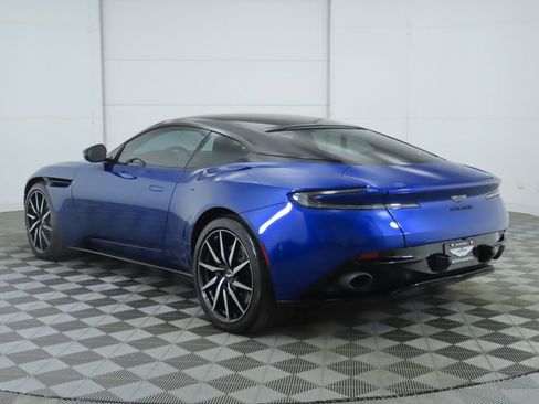 Used 2018 Aston Martin DB11 V12 image 7