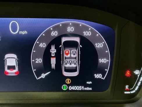 Used 2024 Honda Accord EX image 11