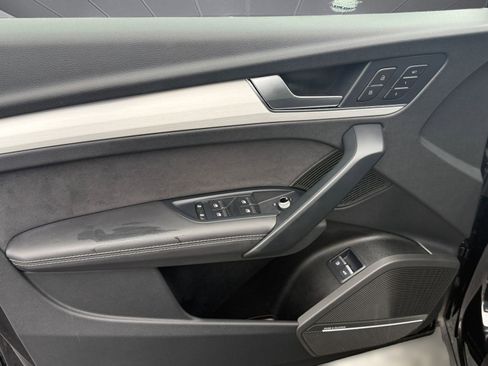 Used 2024 Audi Q5 e Prestige image 13