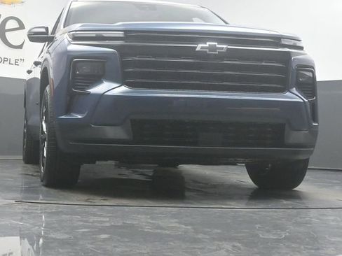 New 2026 Chevrolet Traverse LT w/ Midnight/Sport Edition AWD/4WD image 3
