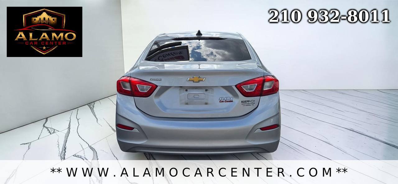 Used 2018 Chevrolet Cruze LS FWD image 4