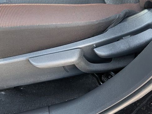 Used 2020 Nissan Versa SR w/ Convenience Package FWD image 16