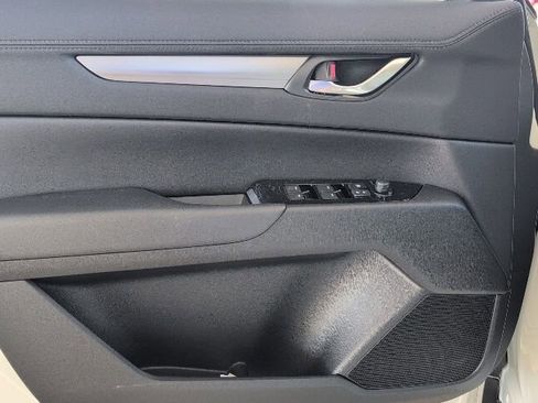 Used 2025 MAZDA CX-5 AWD 2.5 S w/ Preferred Package image 22