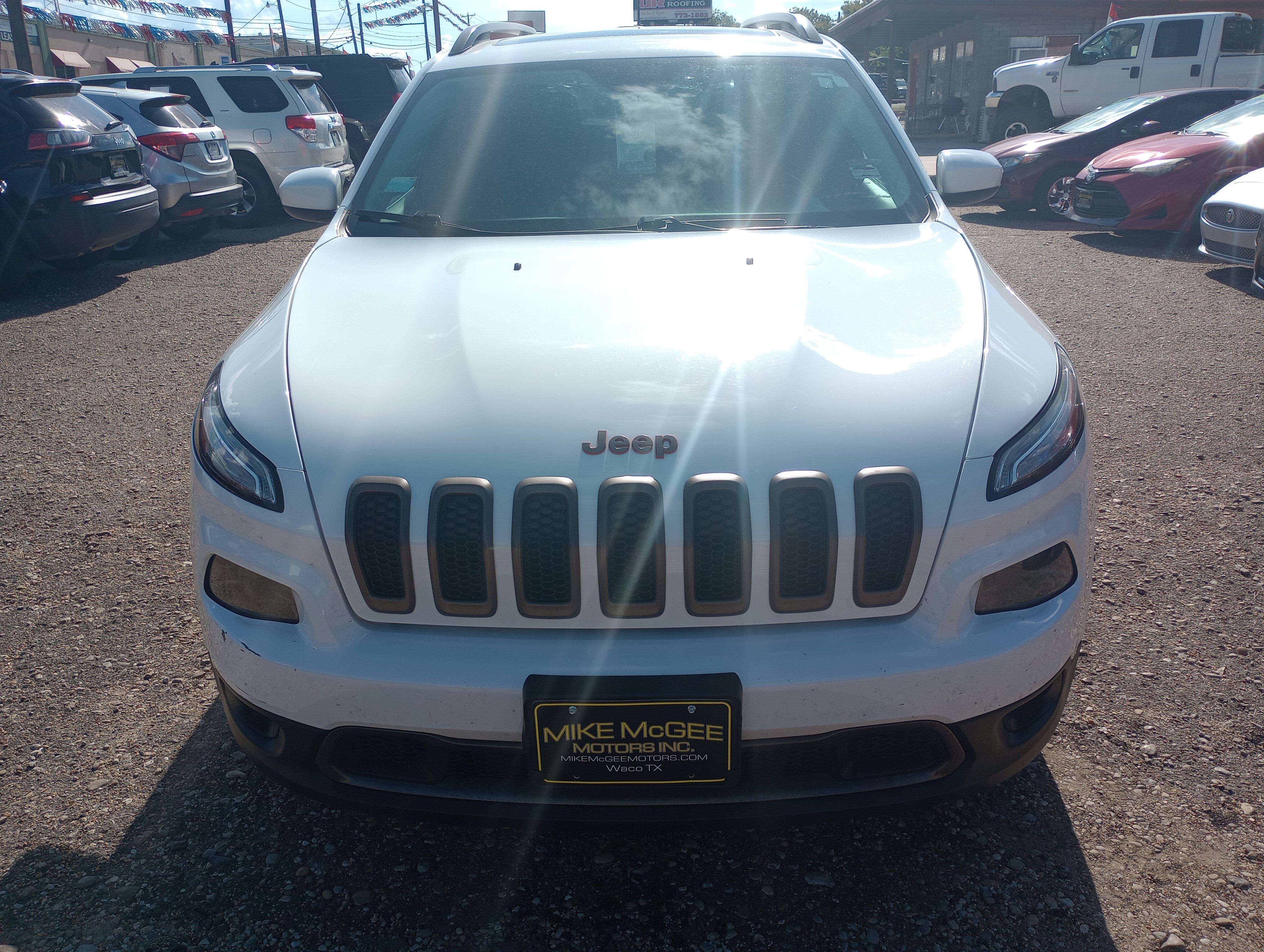 Used 2016 Jeep Cherokee 75th Anniversary FWD image 2