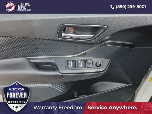 Used 2018 Toyota C-HR XLE image 18